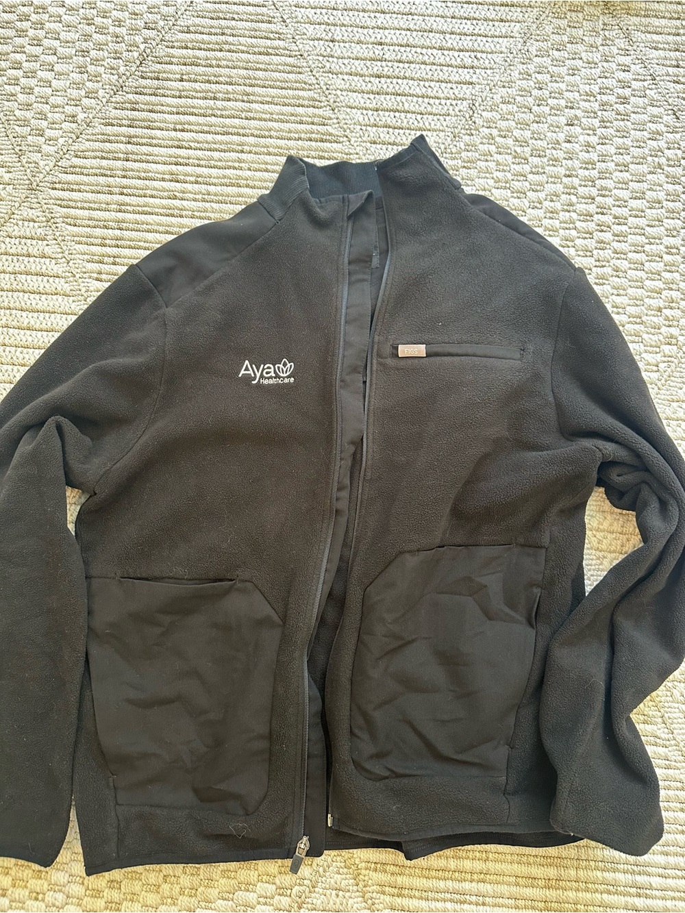 Men’s Figs fleece coat. Size medium
